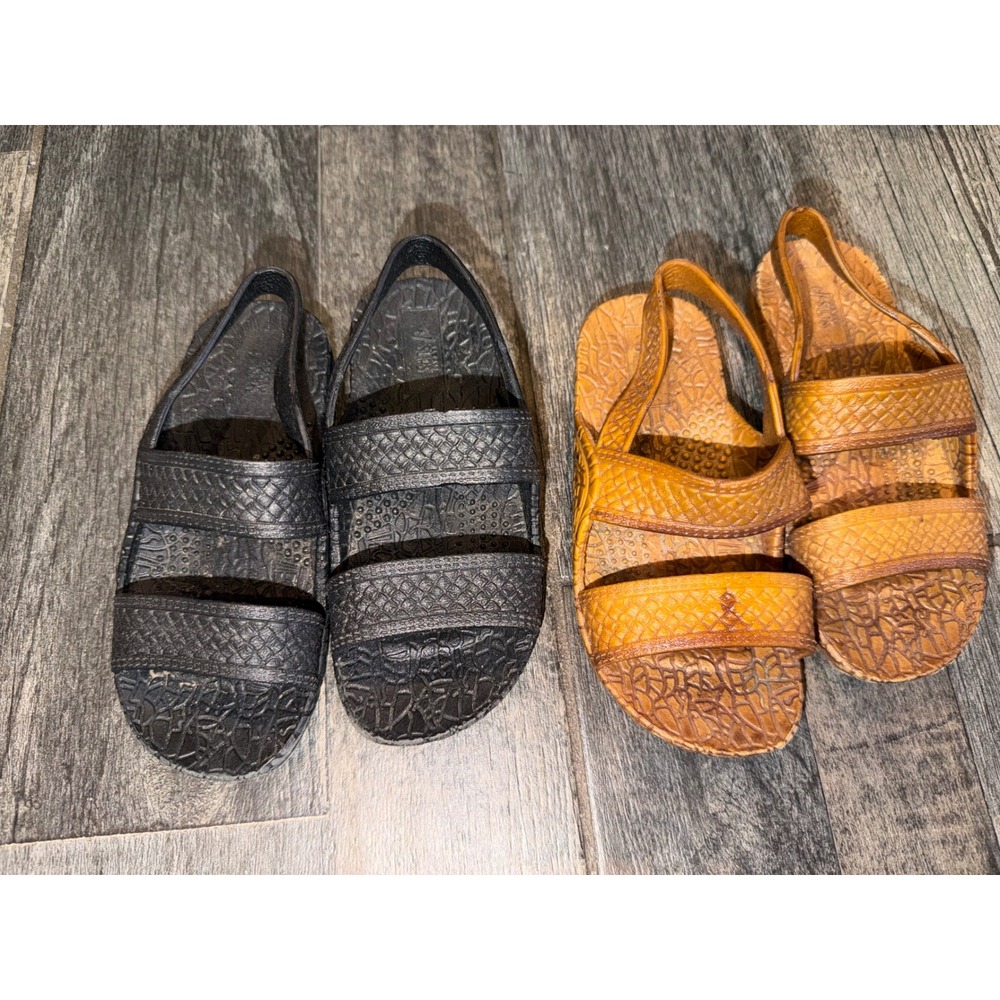 Toddler sandals with back strap size 7